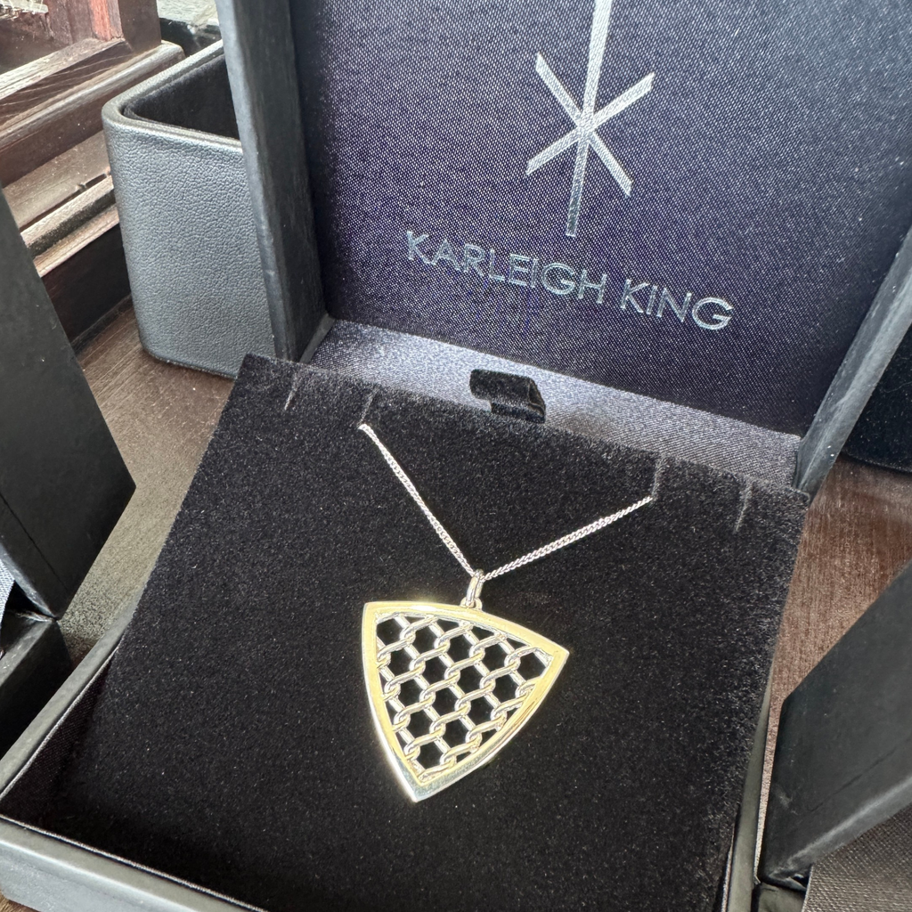 Sterling Silver Triangular Diamond Fence Motif Pendant